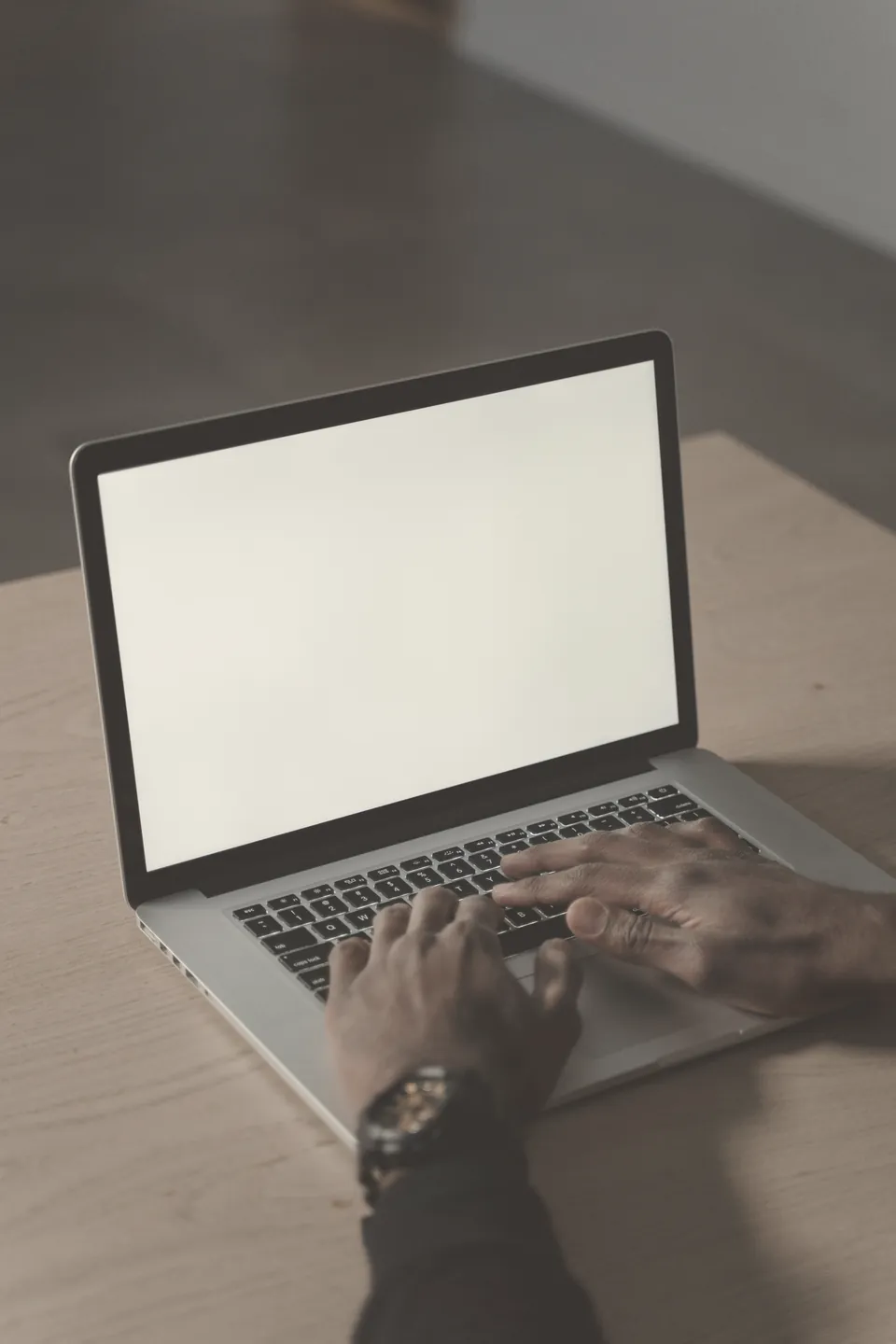 Writing in Papyr on a laptop by a window